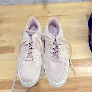 Women’s Nike, size 10.5 never worn